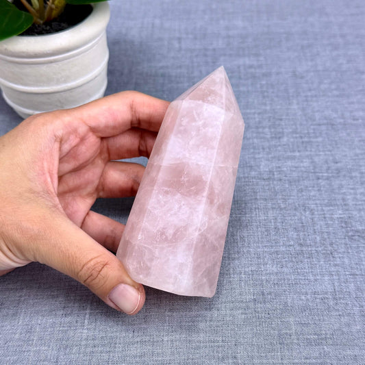 Rose Quartz Tower, 4.52 in. - Itsy's Crystal Cove LLC